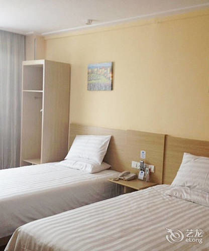 Gold Mine Express Hotel หนานหนิง ภายนอก รูปภาพ